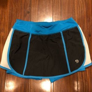 Mountain Hardwear Active Skort size small dark gray white blue skirt shorts